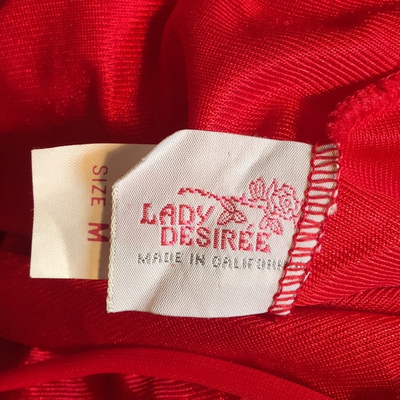 Sexy red teddy - Picture 5 of 5